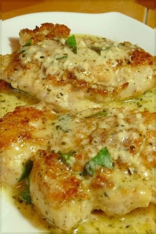 Rich Garlic Parmesan Chicken - ARAB-DATSH